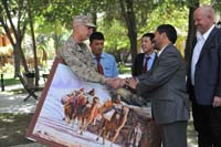 ISAF chief lends support to Afghan high school 