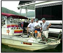 picture of boats and boaters at marina