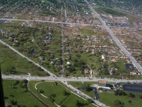 Billy tours Joplin by helicopter after the tornado