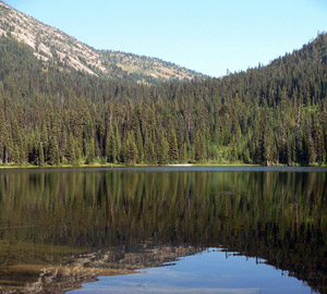 Photo of a high-elevation lake, North Cascades NP, Washington.