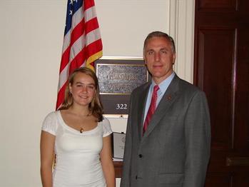 Rep. Murphy invited Rachel Anderson from West Allegheny Senior High School, the winner of this year’s Annual Congressional Art Competition for her graphite drawing, “Pencil Self Portrait,” to Washington. Her work is on display in the U.S. Capitol.