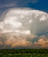 A huge thunderstorm cloud