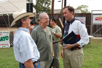 Congressman Olson speaks with constituents and Rosenberg Mayor Vincent Morales at Hispanic Heritage Day