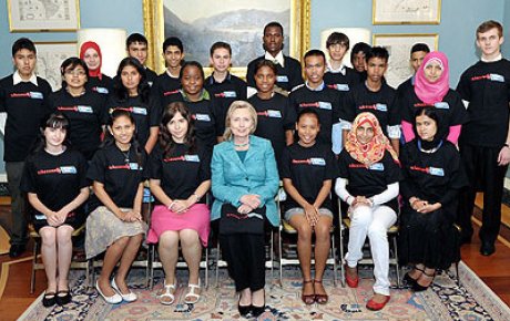 Photo of Secretary Clinton and Access students