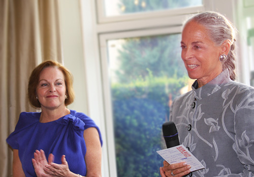 Alvin Ailey Executive Director, Sharon Gersten Luckman delivering a speech at the reception