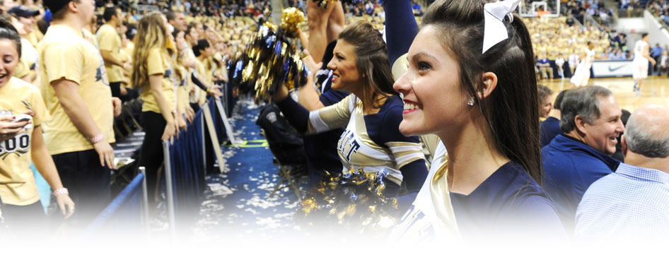 Pitt cheerleader