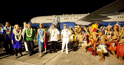 Secretary Clinton receives a traditional warm welcome on arrival in Rarotonga in the Cook Islands.