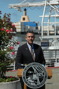 Under Secretary Francisco Sánchez during a ceremony formalizing a partnership to promote exports between ITA and the American Association of Port Authorities.