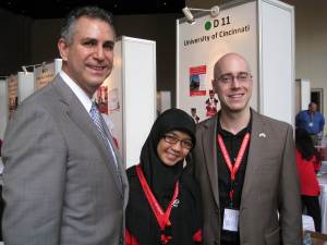 Under Secretary Sánchez with two of the 56 members of the largest education trade mission to Indonesia and Vietnam that took place in March 2011.