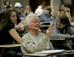 Nola Ochs oldest college graduate (AP Photo)