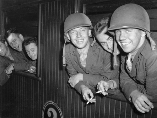 US Marines in transit to Paekakariki by train after landing in Wellington.