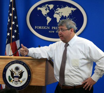 Date: 02/16/2011 Location: New York, NY Description: Steven Ricchiuto, Managing Director and Chief Economist, Mizuho Financial, briefs at the New York Foreign Press Center on the ''Outlook and Overview of the U.S. Economy.'' - State Dept Image