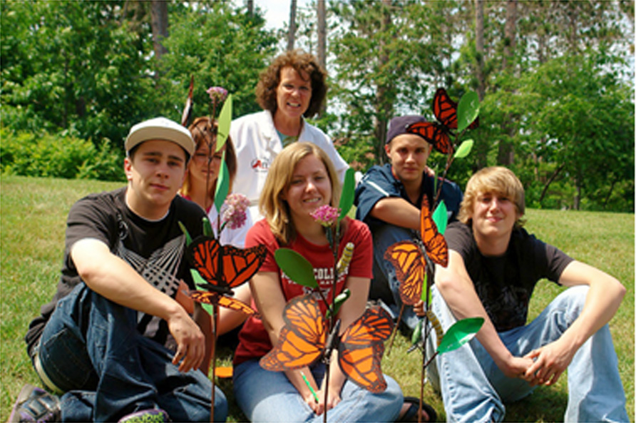 Deb LeBlanc and youth volunteers.