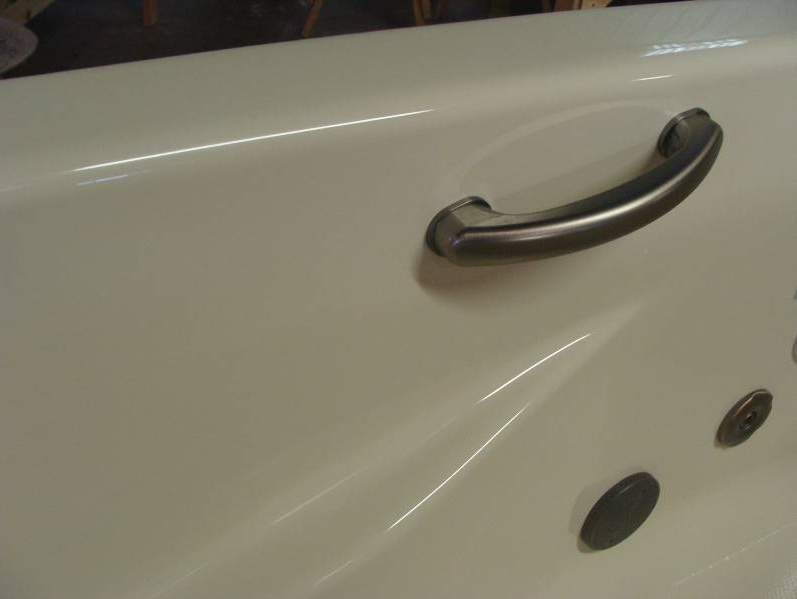 Picture of Grab Bar on Acrylic Bathtub