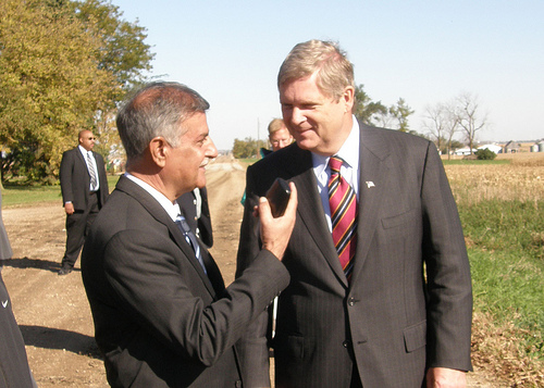 Agriculture Secretary Vilsack (right) talks with Pakistani Agriculture  Minister Nazar Muhammad Gondal  during a visit to the Keith and Sue McKinney farm in Colo, IA, on Wednesday, Oct 13, 2010. 