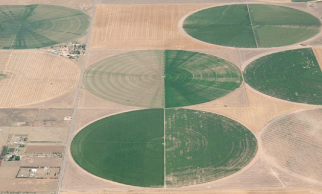 An aerial view of drought affected Colorado farm lands, 83 miles east of Denver, Colorado on Saturday, July 21, 2012 (Photo: USDA)