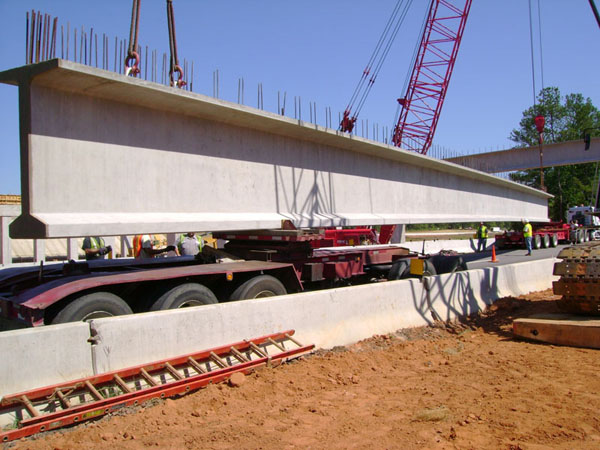 Photo: prefabricated elements and system construction site