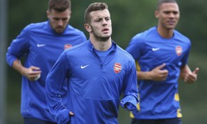 Arsène Wenger tells Jack Wilshere smoking is totally unacceptable