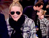 Olivier Sarkozy and Mary-Kate Olsen attend the Minnesota Timberwolves vs New York Knicks game at Madison Square Garden