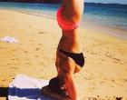 
	Hilaria Baldwin Instagram December 9, 2013 "Last day in Hawaii..I'm gonna miss it here!!" confphotos11f
