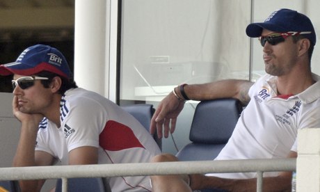 Alastair Cook and Kevin Pietersen look on in Perth