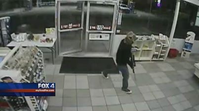 Photo: UPDATE ~ Garland PD release surveillance footage from convenience store killing.... people w/info urged to call 972-272-8477 or email at garlandcrimestoppers.org.... http://bit.ly/1ijrfR4