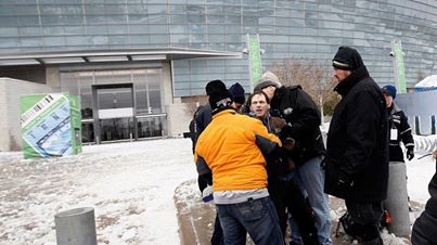 Photo: A stagehand who was preparing for the halftime show at Super Bowl XLV in 2011, said he was outside the stadium when a huge chunk of ice fell off the roof of what was then called Cowboys Stadium.

Today, the lawsuit he filed against the Cowboys goes to trial. Read more --> http://trib.al/4xAjzhN

(Image from Getty Images)