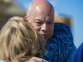 Secretary of Homeland Security Jeh Johnson comforts a disaster survivor in the residential neighborhood of Plantation Drive in Mayflower after it was hit by an EF-4 tornado on April 27, 2014.