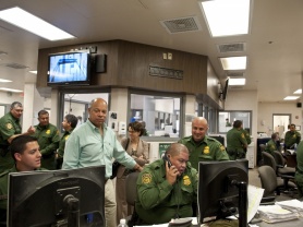 Secretary Jeh Johnson Visits Texas