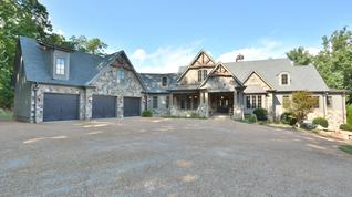 Beautiful Lake Home