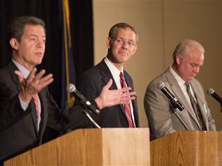 Kansas Voters to Grade Brownback's Tax Cut 'Experiment'