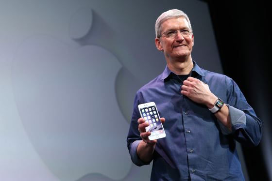 Apple Unveils iPhone 6