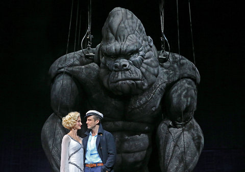 Esther Hannaford and Chris Ryan in the Australian production of "King Kong."