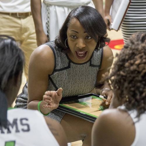 Women’s sports at UNT earn less, pay coaches less than men’s teams