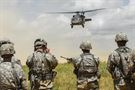 Flight crews from the 8-229th Assault Helicopter Battalion conduct sling load operations with elements from the 1-163 Field Artillery Regiment of the Indiana National Guard. (Photo by Renee Rhodes / Fort Knox Visual Information).