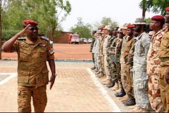 Western Accord 2016 participants closeout exercise at Camp Zagre