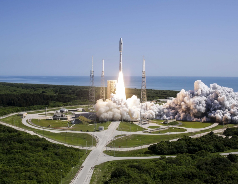 Cape Canaveral Air Force Station, Fla. (Jun. 24, 2016) An Atlas V launch vehicle carrying the U.S. Navy™s fifth Mobile User Objective System (MUOS) communications satellite lifts off from Space Complex 41, Cape Canaveral Air Force Station, Fla. MUOS is the next-generation narrow band tactical satellite communications system designed to significantly improve beyond-line-of-sight communications for U.S. forces on the move. U.S. Navy photo courtesy of United Launch Alliance/Released 
