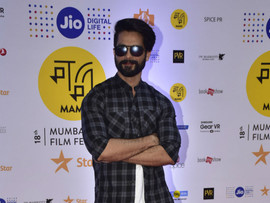 Shahid Kapoor Redefines Cool At MAMI