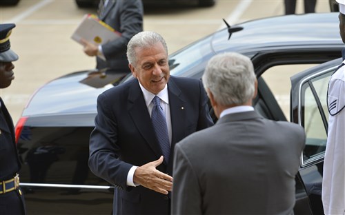 U.S. Defense Secretary Chuck Hagel welcomes Greek Defense Minister Dimitris Avramopoulos to the Pentagon, July 30, 2013. Pentagon Press Secretary George Little said the two leaders discussed issues of mutual strategic importance in the Mediterranean, Middle East, and North Africa, including Egypt and Syria.