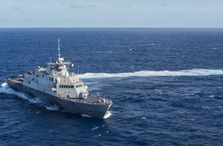 The littoral combat ship USS Fort Worth (LCS-3) provides a sea-going platform for a UH-60A Black Hawk from Army 25th Combat Aviation Brigade to conduct deck landing qualifications off the coast of Hawaii, Nov. 25, 2014. U.S. Navy photo by Mass Communication Specialist 2nd Class Antonio P. Turretto Ramos.

