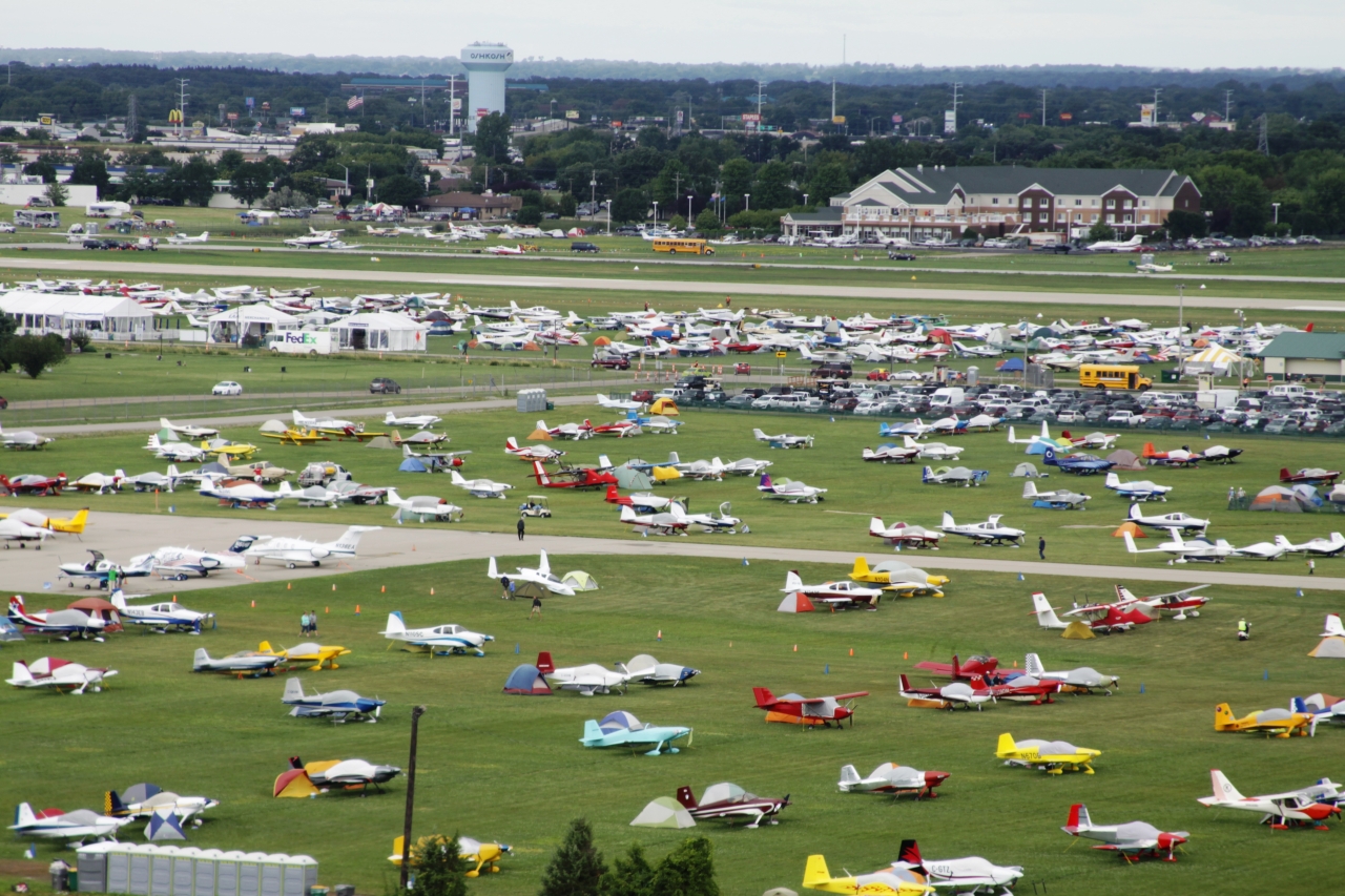 Picture of airplanes in field