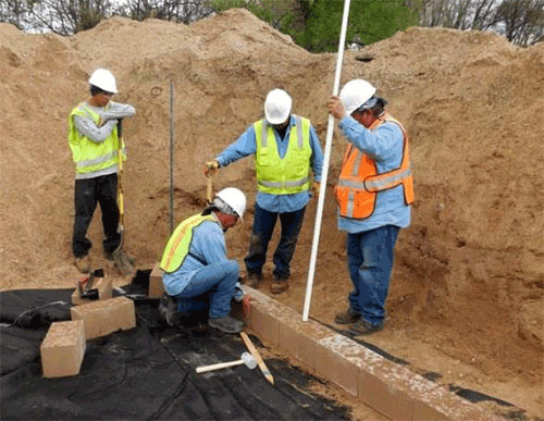 Photo of Ohkay Owingeh workers