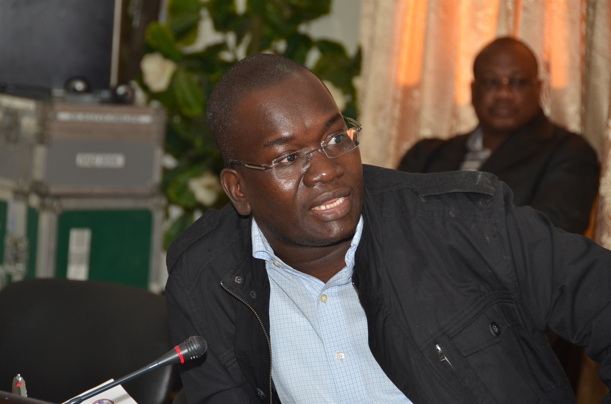 DAKAR, Senegal,– Dr. Abdoulaye Wone, Senegalese Red Cross Society Health Coordinator, addreses the audince during a four-day facilitated discussion focused on development of a National Civilian Pandemic Influenza Preparedness and Response Plan and a Military Support to Civil Authorities (MSCA) Plan for All-Hazards to guide disaster
response operations by the Senegalese Armed Forces. 
