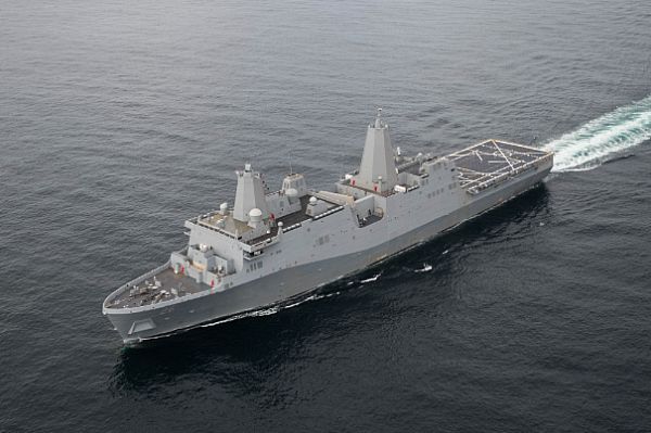 GULF OF MEXICO (March 4, 2016) The future amphibious transport dock ship Pre-Commissioning Unit (PCU) John P. Murtha (LPD 26) conducts builder's trials March 4, 2016 in the Gulf of Mexico. U.S. Navy photo courtesy of Huntington Ingalls.