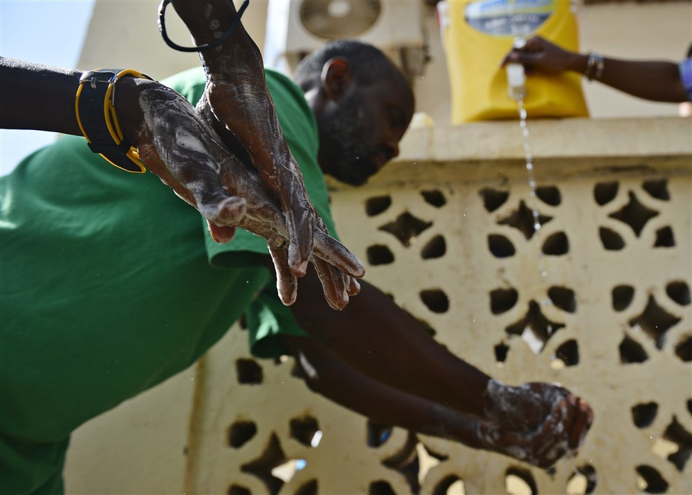 Obock Regional Hospital employees practice hand washing during a Community Health Worker course in Obock, Djibouti, Oct. 17, 2015. The U.S. Army Civil Affairs Battalion, assigned to Combined Joint Task Force-Horn of Africa, partnered with the U.S. Agency for International Development and Djibouti’s Ministry of Health to share practices with hospital employees on preventative medicine, first aid, oral hygiene care, and the health hazards of female genital mutilation.