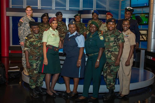 Officers and senior noncommissioned officers from U.S. and African partner nation militaries pose for a picture in Studio 1 at Defense Media Activity, Fort Meade, Maryland, Sept. 23, 2015. The tour was part of the weeklong U.S. Africa Command Women’s Communication Forum which supports President Barack Obama’s National Action Plan on Women’s Peace and Security.