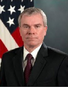 Thomas P. Dee, Deputy Assistant Secretary of the Navy (Expeditionary Programs and Logistics Management) Office of the Assistant Secretary of the Navy (Research, Development & Acquisition)