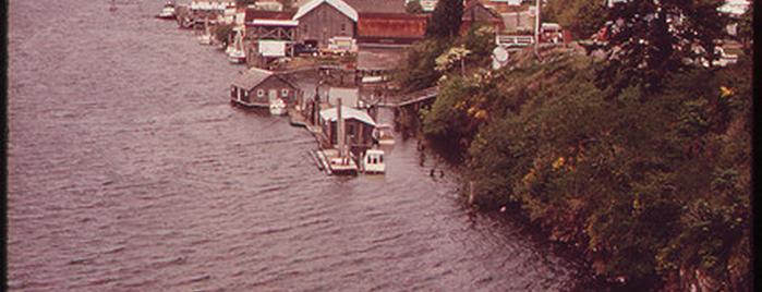 Cathlamet Marina is one of Documerica.