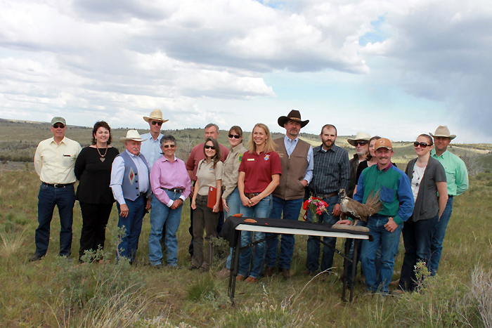 Representatives from the U.S. Fish and Wildlife Service, Soil and Water Conservation District, Natural Resources Conservation Service, Harney County Court, Oregon Department of Fish and Wildlife, Bureau of Land Management, Oregon State University Extension, The Nature Conservancy, Oregon Department of State Lands, and Eastern Oregon Agricultural Research Center work to conserve the sage-grouse on Oregon rangelands.  Photo credit: Brent Lawrence, USFWS