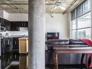 Luxury Loft near downtown/uptown Dallas